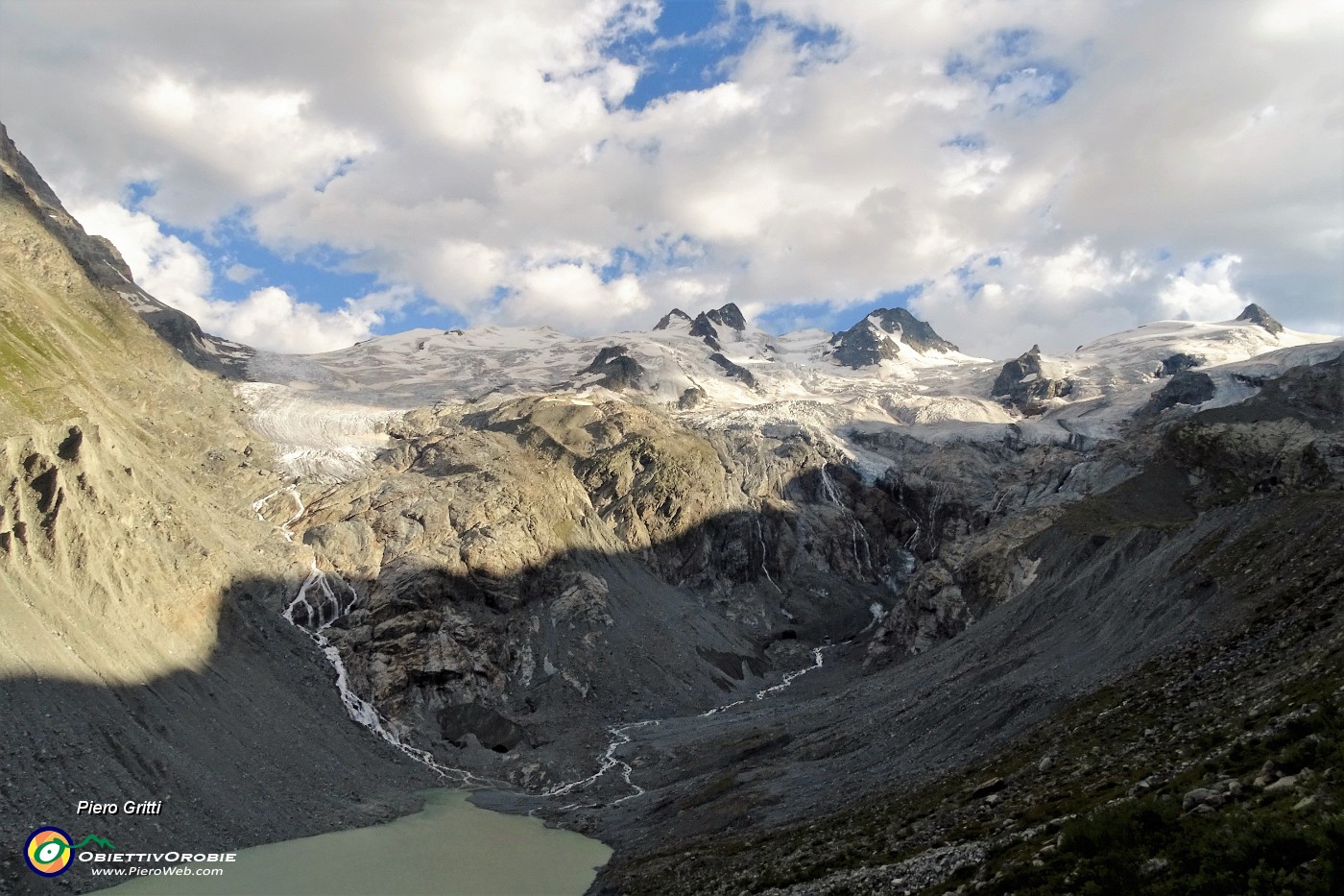 83 Vista sul ghiacciaio del Roseg-Sells e i suoi monti.JPG